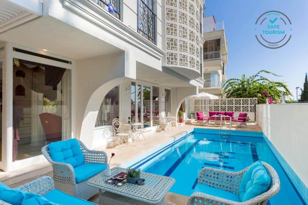 Wise Hotel & SPA dış görünümü